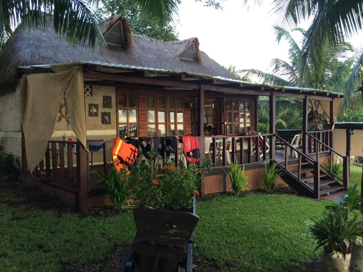 Coras Place Bacalar Lagoon Front Kültér fotó